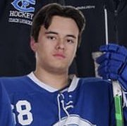 MetroBarstool's tweet photo. This guy looks like an off brand Italian who got dropped out the family for sucking dick https://t.co/sHyFdi25nz