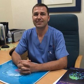 portusaludcsr's tweet photo. #SALUD | Hoy abordamos el diagnostico genético preimplantacional con la colaboración de Miguel Lara @URE_Gutenberg. También el virus del papiloma humano, con Gabriel Fiol Ruiz @TorrecardenasHU, en @CanalSurRadio @ejmc60 
 
Escucha el programa aquí ⬇️
https://t.co/nO0KZMuwr9 https://t.co/wdPA137NCQ