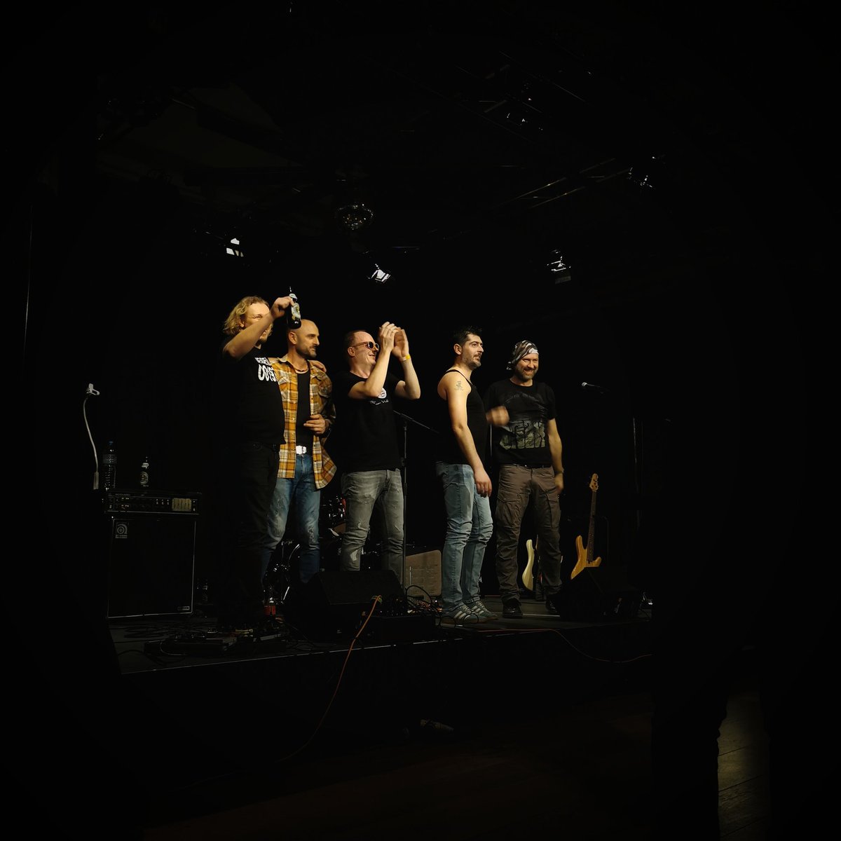 nislika74's tweet photo. Balkan Rock in Nürnberg
Am 01.04.2023 wood-choppers Band
https://t.co/GKnsYQT4O4
#band #muzika #YURock #live #Nürnberg #april #auftritt #fun #ajmo https://t.co/iRSNWUPuhB