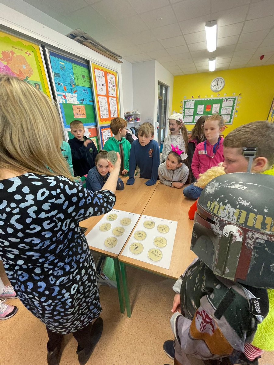 Gaelscoil na Giúise (@gnagiuise) on Twitter photo Míle buíochas leis an Dr. Anna-Rose Prior a chabhraigh le Rang a 4 le déanaí lena dtionscnamh do Bleaist Eolaíochta 2023. <a href="/esbscienceblast/">ESB Science Blast</a>
Beidh Rang a 4 agus 6 ag freastal ar an mBleaist Eolaíochta san RDS ar an Déardaoin. Go n-éirí go geal leo! 🧪 🧑🔬 Míle buíochas leis an Dr. Anna-Rose Prior a chabhraigh le Rang a 4 le déanaí lena dtionscnamh do Bleaist Eolaíochta 2023. <a href="/esbscienceblast/">ESB Science Blast</a>
Beidh Rang a 4 agus 6 ag freastal ar an mBleaist Eolaíochta san RDS ar an Déardaoin. Go n-éirí go geal leo! 🧪 🧑🔬