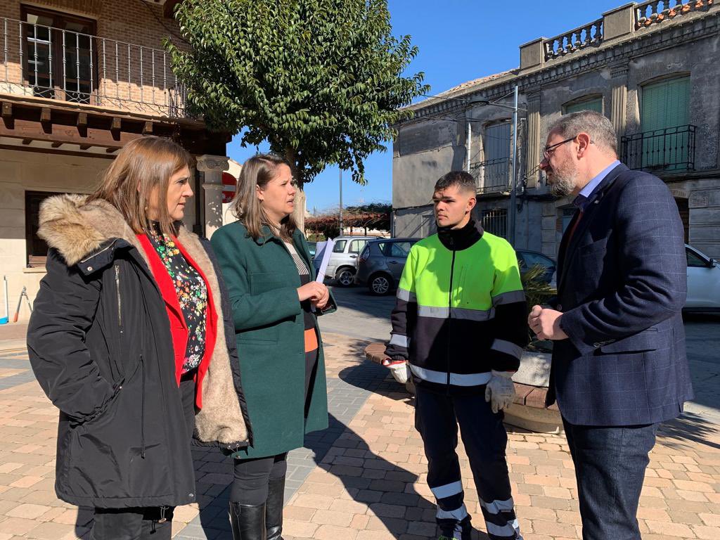 JCCMGuadalajara's tweet image. Las políticas activas de #empleo del @gobjccm han permitido en lo que llevamos de legislatura la contratación de 34 personas en #Humanes, un municipio que avanza en su desarrollo y da respuesta a las necesidades derivadas de su crecimiento poblacional 👉🏼 castillalamancha.es/node/361620