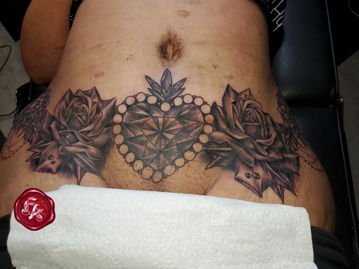 FliegenArt's tweet image. Tap In!!
🧱 11663 Jones Rd Suite F., 77070
📲 832.262.9673 
📸 Insta: instagram.com/fliegenart
.
#FliegenArtTattooStudio #HoustonTattooArtist #HoustonTattooShop #FemaleTattooArtist