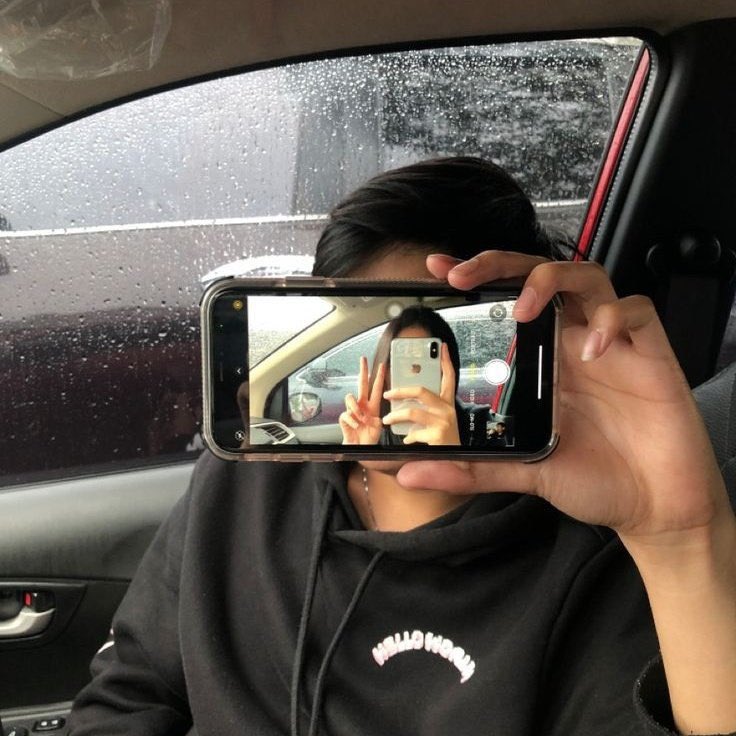 explorer_brands's tweet photo. IDEAS PHOTO COUPLE NO FACE

— A Thread https://t.co/0tKLmF8G3p