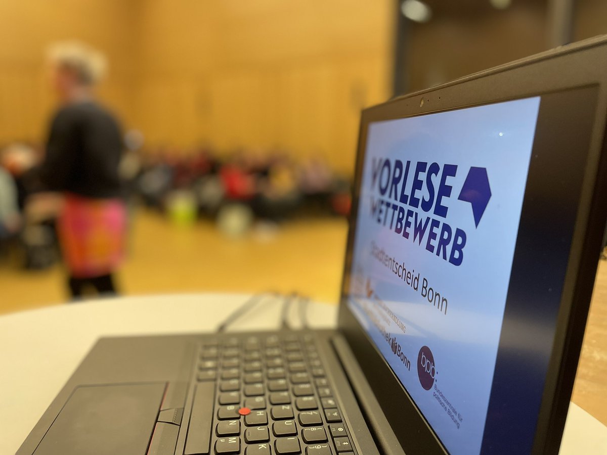 Es war mir ein Fest! Ein Lesefest! Danke, dass ich in der Jury mitwirken konnte! <a href="/VLWettbewerb/">Vorlesewettbewerb</a> <a href="/BundesstadtBonn/">Bundesstadt Bonn</a>