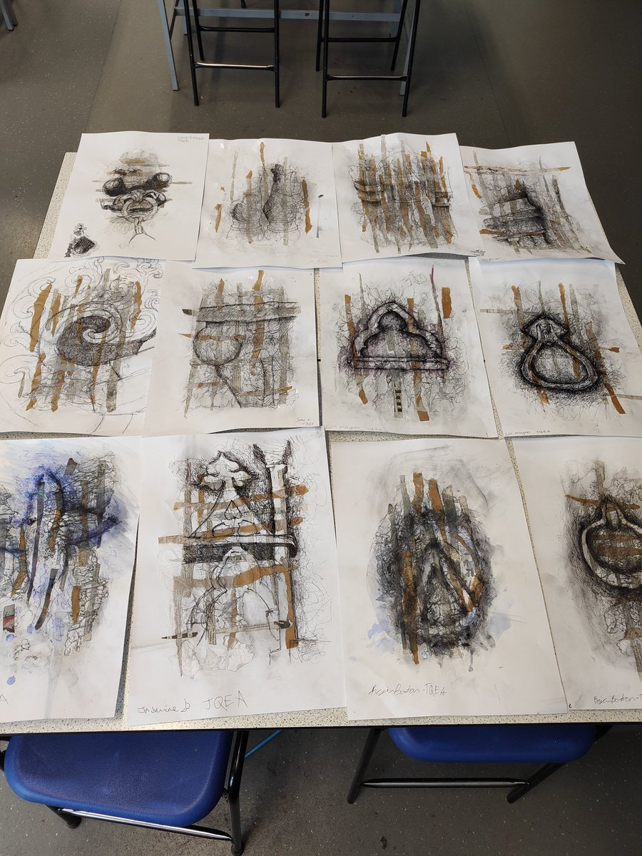 TQEA_Principal's tweet photo. Great to see TQEA Year 9 and 10 students visiting and working in a professional artists' workshop today. Some stunning work to add to their portfolios. #art #Artists #culturalcapital #Curriculum22 https://t.co/AAMjF14QlO