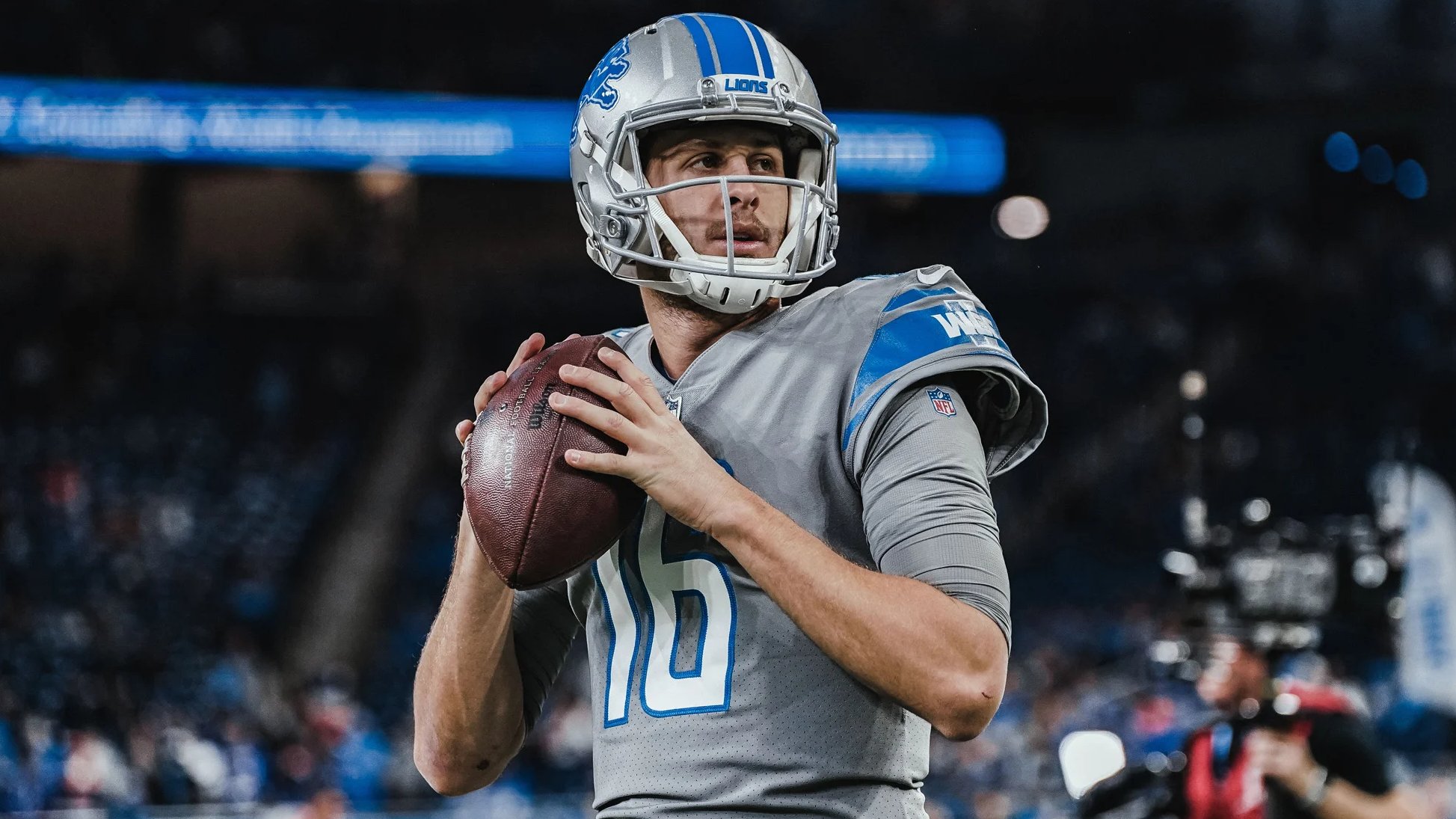 Detroit Lions unveil alternate helmet