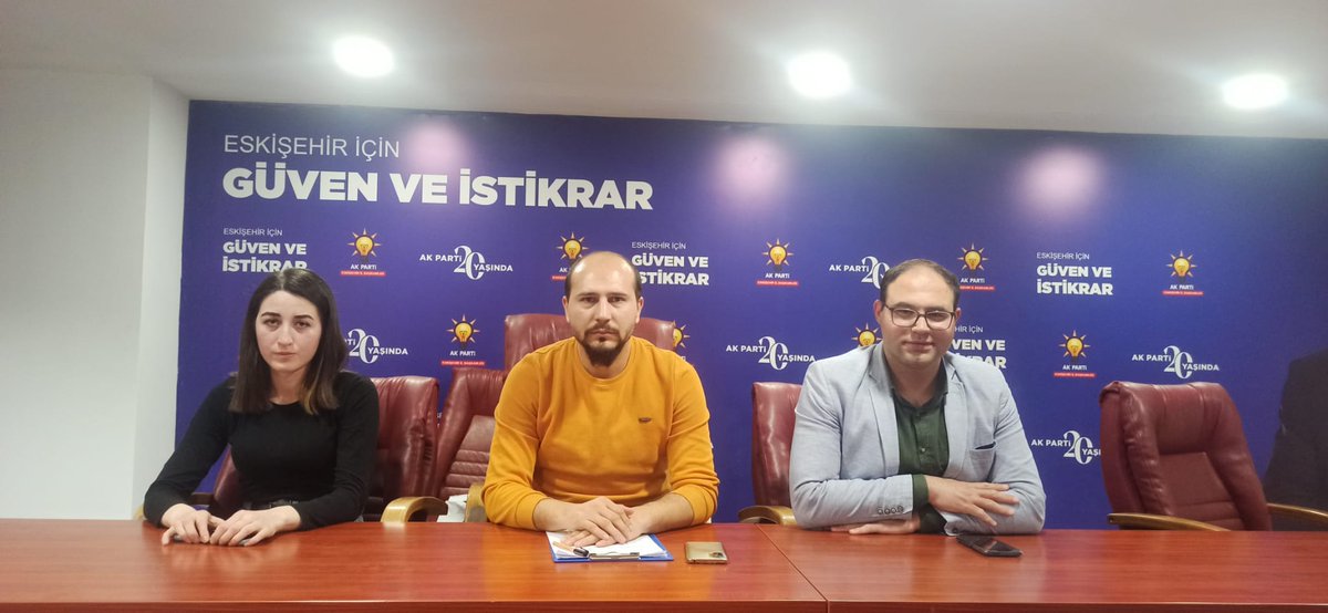 AkOdunpazariGnc's tweet photo. Haftalık olağan yönetim kurulu toplantısı İlçe Gençlik Kolları Başkanımız Özcan Yıldız Başkanlığında gerçekleştirildi. https://t.co/62njPXYqOf