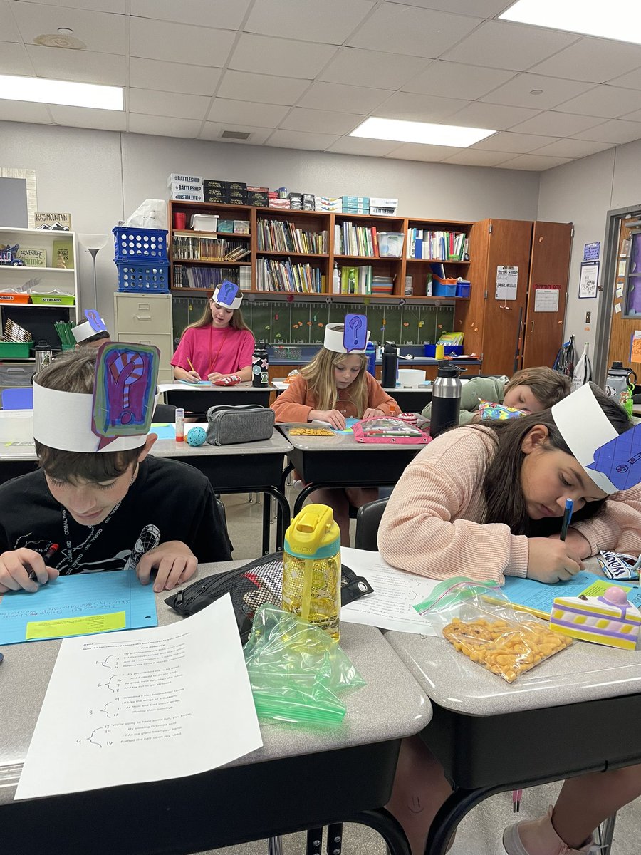 Kellie Phares 🎡 tweet media