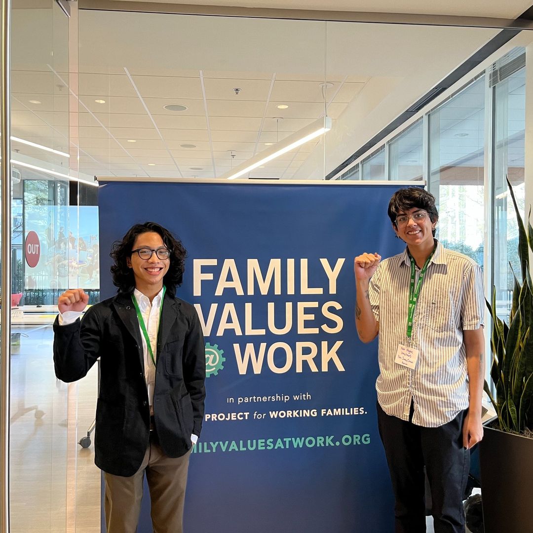 WorkFamilyCA's tweet photo. Day 1 Complete ✔️ Happy to join @FmlyValuesWork @rocunited and @NationalBWC for their Workers Bill of Rights convening.
We are #GoingBoldTogether and collectively building a future that supports ALL workers! https://t.co/YrMojwcPWp