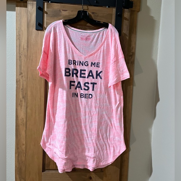 So good I had to share! Check out all the items I'm loving on <a href="/Poshmarkapp/">Poshmark</a> #poshmark #fashion #style #shopmycloset #as98 #victoriassecret: posh.mk/LWu8MgeANxb