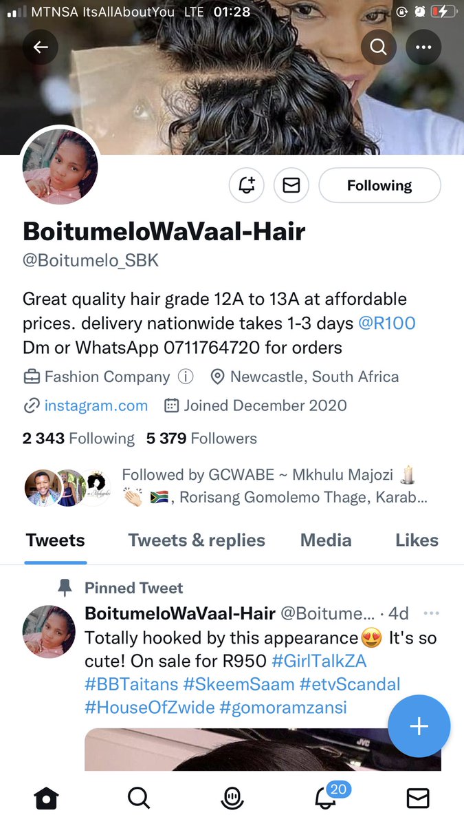 mmathabozamisa's tweet photo. Ladies, please stay away from this lady. Do not buy hair from her she will block you after you send her money. 

I almost lost my money yesterday because I was so desperate to buy hair with my last pay. 

She has beautiful hair pictures by the way. #GirlTalkZA https://t.co/0X92aSXVXo