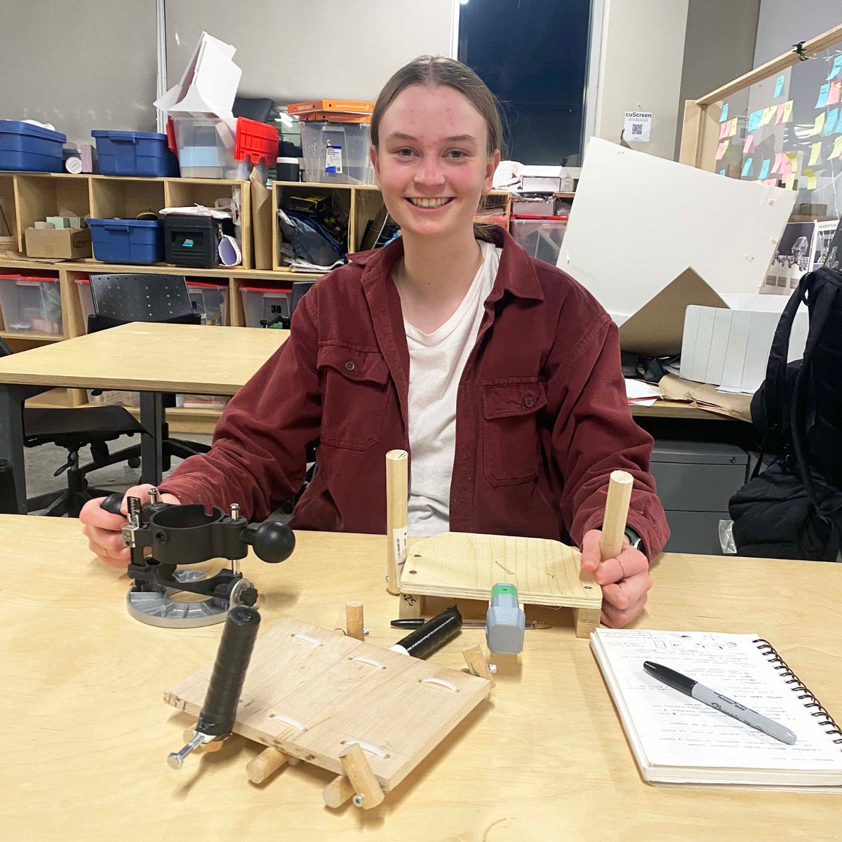 This is Holly, a 4th year I.D. Student, she bought this tool at an OTL Garage Sale and is using it for research for her 4th-year project!
🛠️
Her project focuses on improving access to ultrasound services in rural communities. We can’t wait to see it finished!
🧰
#OTL #Tools