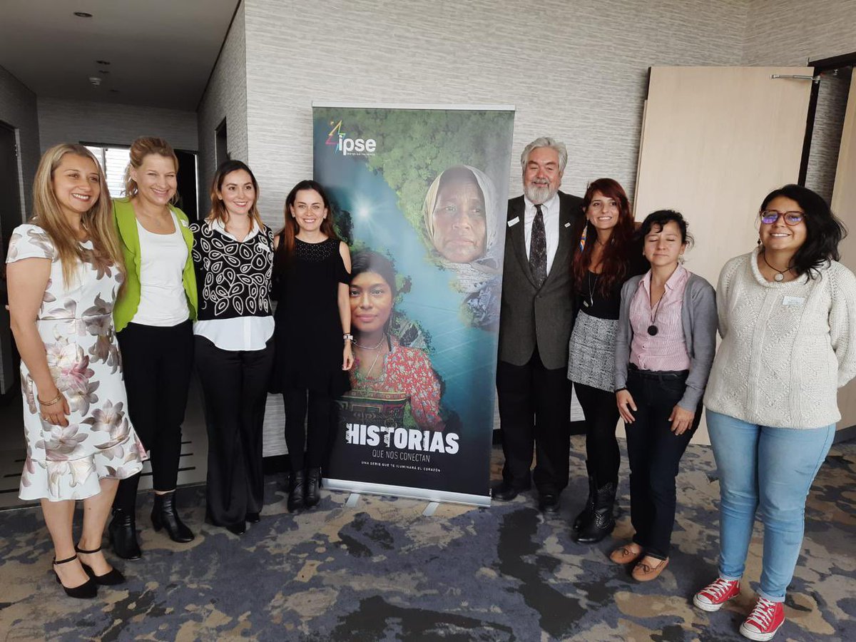 MinEnergiaCo's tweet photo. Con el equipo de #TransiciónEnergéticaJusta del @MinEnergiaCo estamos cerrando el primer día de talleres sobre lecciones aprendidas para la creación de modelos de comunidades energéticas en trabajo conjunto con @USAID_Colombia, @IPSEnergiaZNI, y @RenovacionCo https://t.co/VIIiYFAQBq
