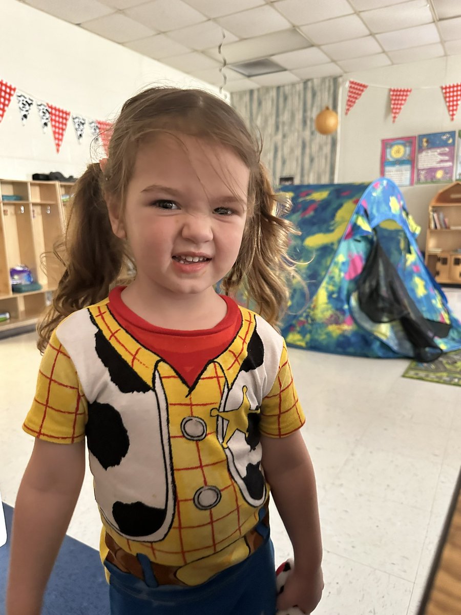 Elizabeth Short tweet media