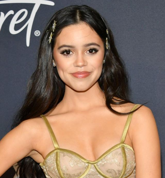 epizotpod's tweet photo. #TheWeeknd, #JennaOrtega ve #BarryKeoghan, Trey Edward Shults'un yeni filminde rol alacak.

(Kaynak: Deadline) https://t.co/Q8oBv3Kwt7