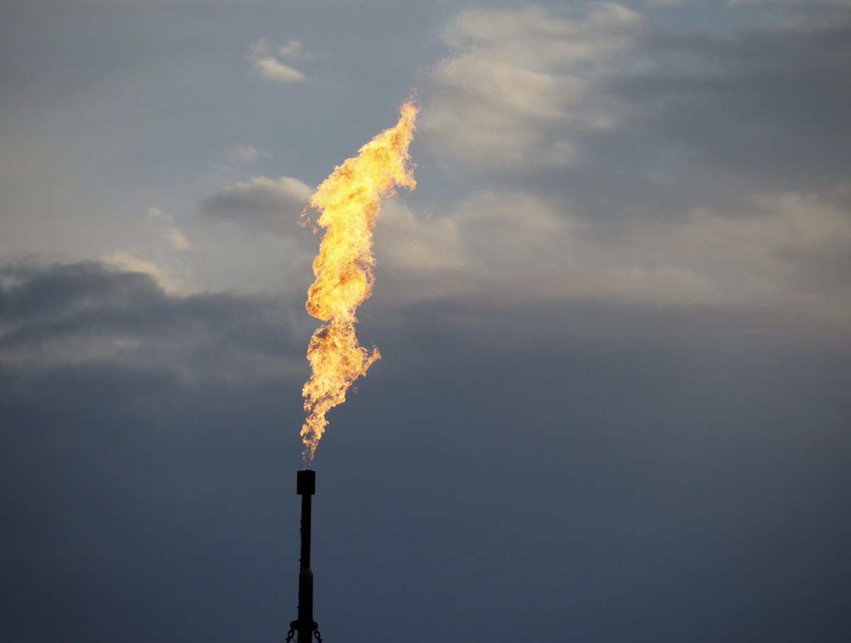 PLSorg's tweet photo. 89% of Utahns support oil &amp; gas companies updating equipment &amp; technology to prevent leaks of methane gas &amp; other pollution into the air. Time for @BLMNational rules to eliminate waste from routine venting &amp; flaring #CutMethane https://t.co/7QcQp3Hpdn https://t.co/c1ISicBA7c