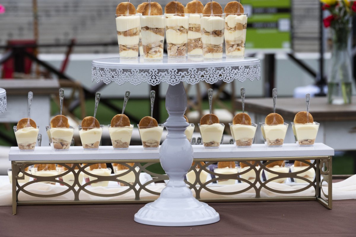 VisitPasadena's tweet photo. 🚨Foodies! 🚨 The annual @mastersoftaste returns Sunday, April 2nd from 3-7pm at @rosebowlstadium. 100% of the proceeds will directly benefit Union Station Homeless Services. Details https://t.co/3g6c8Fpk9L #visitpasadena #mastersoftaste https://t.co/jmZw3ywzMS