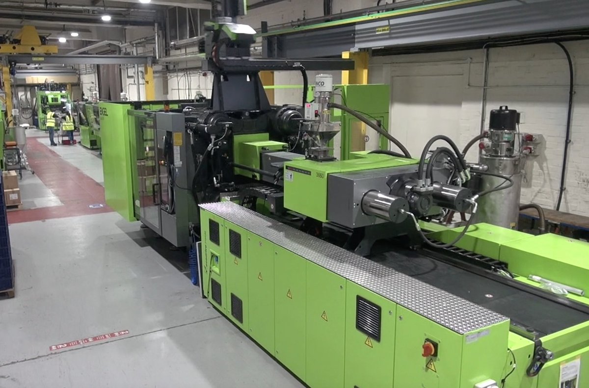 PEP_Moulding's tweet photo. Busy morning for our @uk_engel machines, moulding a vast range of plastics - including technical engineering grade polymers!
All go again this afternoon πͺ
#UKMfg #GBMfg #InjectionMoulding #InjectionMoulders #InsertMoulding #Plastic https://t.co/ubeHF6WTgM