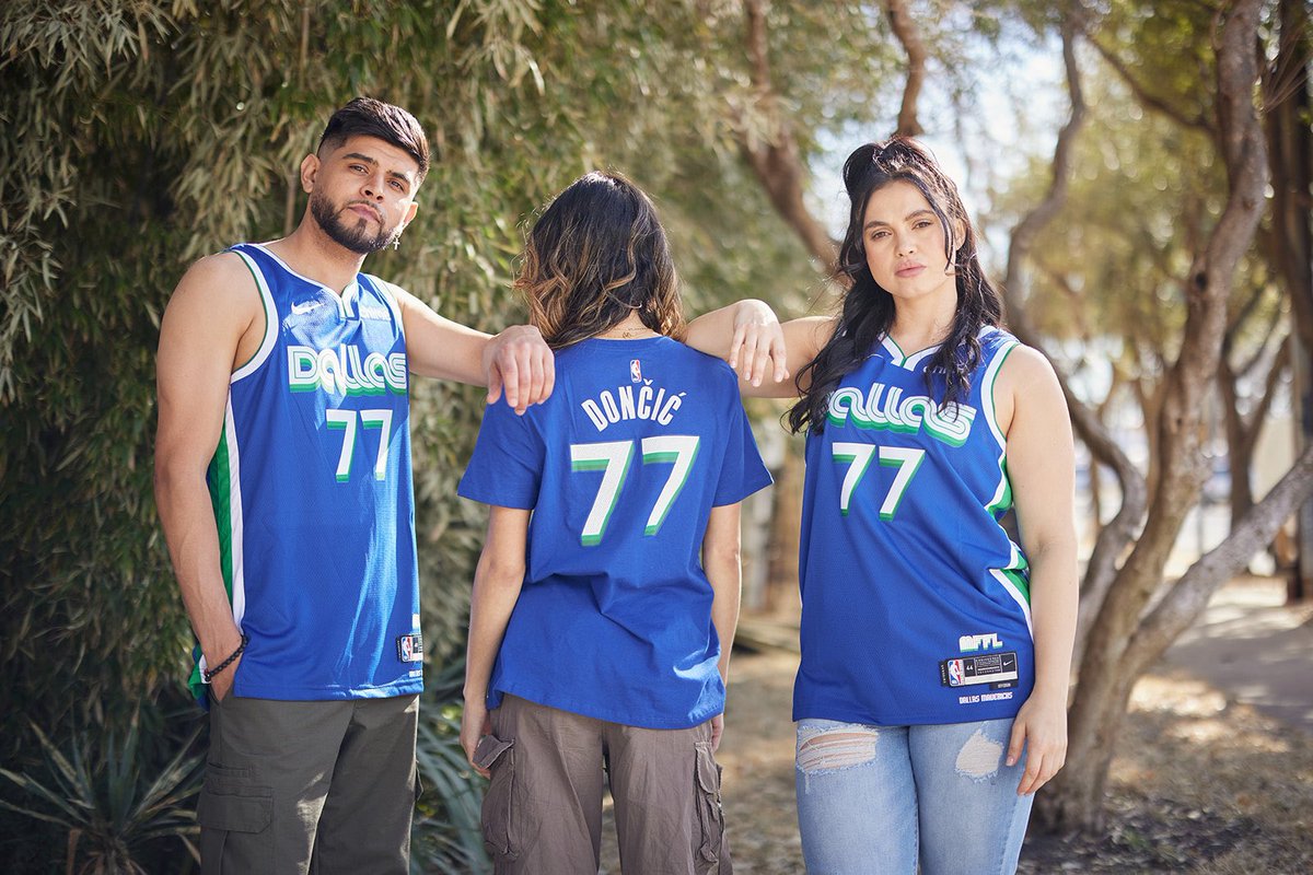 dallasmavsshop's tweet photo. Put on for the city. 💪 #Retroplex

📲: https://t.co/67hT3ogMto https://t.co/to3UiCTV4x