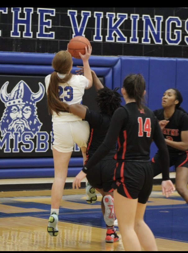 Congratulations to Junior Guard <a href="/alleyy_haas/">alley✨</a> on being named to the All-Southwest Ohio 2nd Team!