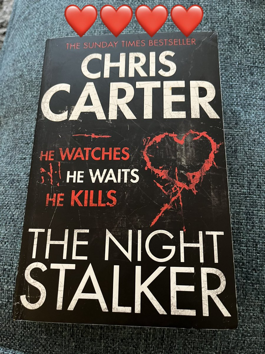 CathBax's tweet photo. #Book18of104 #LancsReads2023 @LancsLibraries #BookTwitter
7/8 #FebReadingGoal was also my #2023ChrisCarterReadingChallenge 12 in 12 :#RobertHunter3
Thoroughly creepy & shocking, absolutely ❤️ it 😱🤣
A woman’s body is found in an abandoned butcher’s shop with her mouth stitched https://t.co/INsWWcTNsa