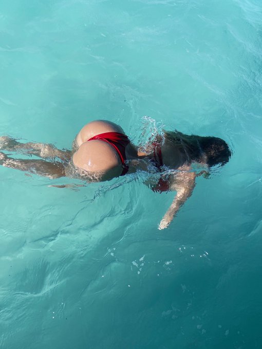 &hearts;️ https://t.co/qpJVulO0X6