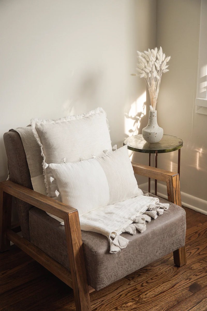 exhibea's tweet photo. We built the cozy online home for https://t.co/9vRGF9ObOU using Shopify’s most popular theme, Impulse by @ArchetypeThemes. #shopify #shopifyplus #impulsetheme https://t.co/xA8DFxhRgV