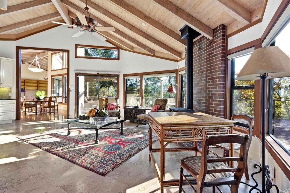 sthelenare's tweet photo. Serene property, beautifully remodeled craftsman home nestled on Meadowood Lane. An ideal location near town and a 5-minute walk to Meadowood Napa Valley.

📍418 ST. ANDREWS DRIVE

MICHELLE.M.WAGNER78@GMAIL.COM
DIRECT 707.637.3465 https://t.co/oGVSbD1Vjt