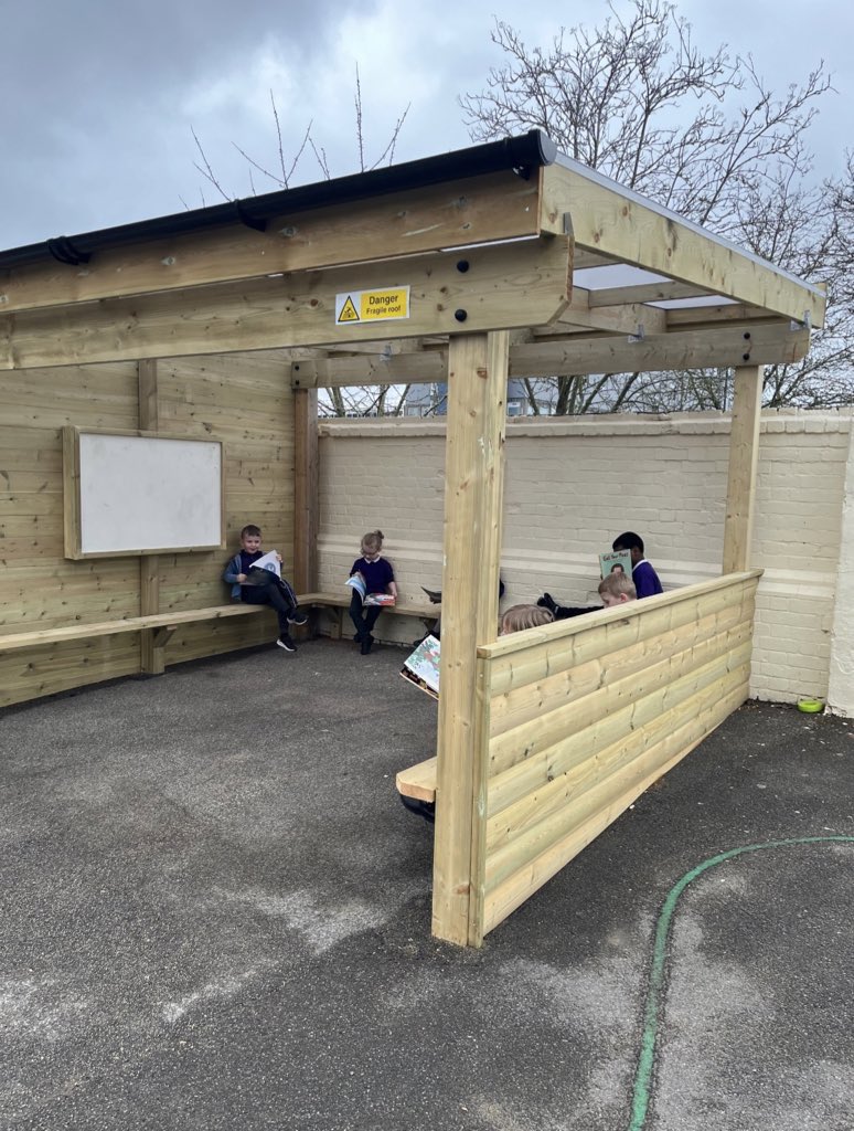 We would like to say a MASSIVE thank you to the Melissa Grace Hatton Children’s Trust for providing us with our very own outdoor classroom! The children love using it during lessons and at playtimes! #learningoutdoors #thankyou