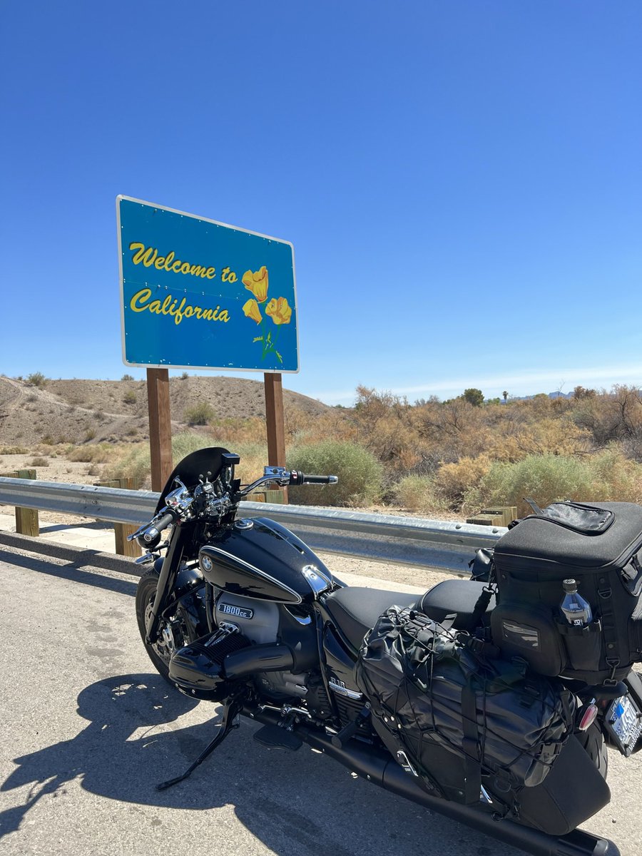 CodyJonesMusic's tweet photo. Thinking back to last summer as a #bmwr18partner banging out just over 4000 miles in 7 days on the @BMWMotorradUSA #R18Classic. Took the long route on two wheels from Los Angeles to Texas. Here's to some warmer weather and a whole lot more miles. #SoulFuel #BmwMotorradUSA https://t.co/byZ9qaEr0s
