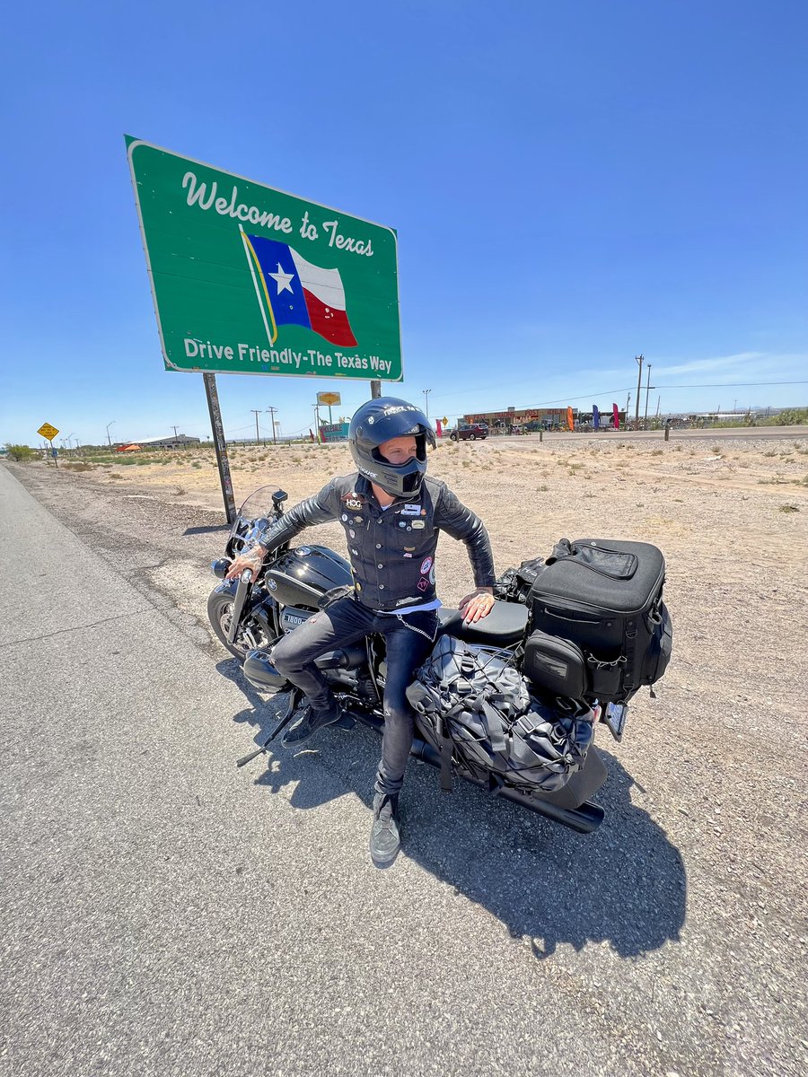 CodyJonesMusic's tweet photo. Thinking back to last summer as a #bmwr18partner banging out just over 4000 miles in 7 days on the @BMWMotorradUSA #R18Classic. Took the long route on two wheels from Los Angeles to Texas. Here's to some warmer weather and a whole lot more miles. #SoulFuel #BmwMotorradUSA https://t.co/byZ9qaEr0s