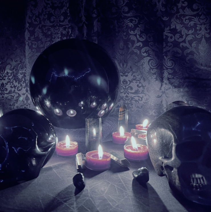 SatanandSons's tweet photo. Sometimes we like to show our lovely rituals that we do, so here's a picture of the Lords of Death ritual from November 1st 2022.
#ritual #ritualspace #lordsofdeath #deathlords #darklord #demon #demonosophy #demonolatry #goetia #dukante #occult #spiritual #demonwork #spiritwork https://t.co/Mjsi7XT63t