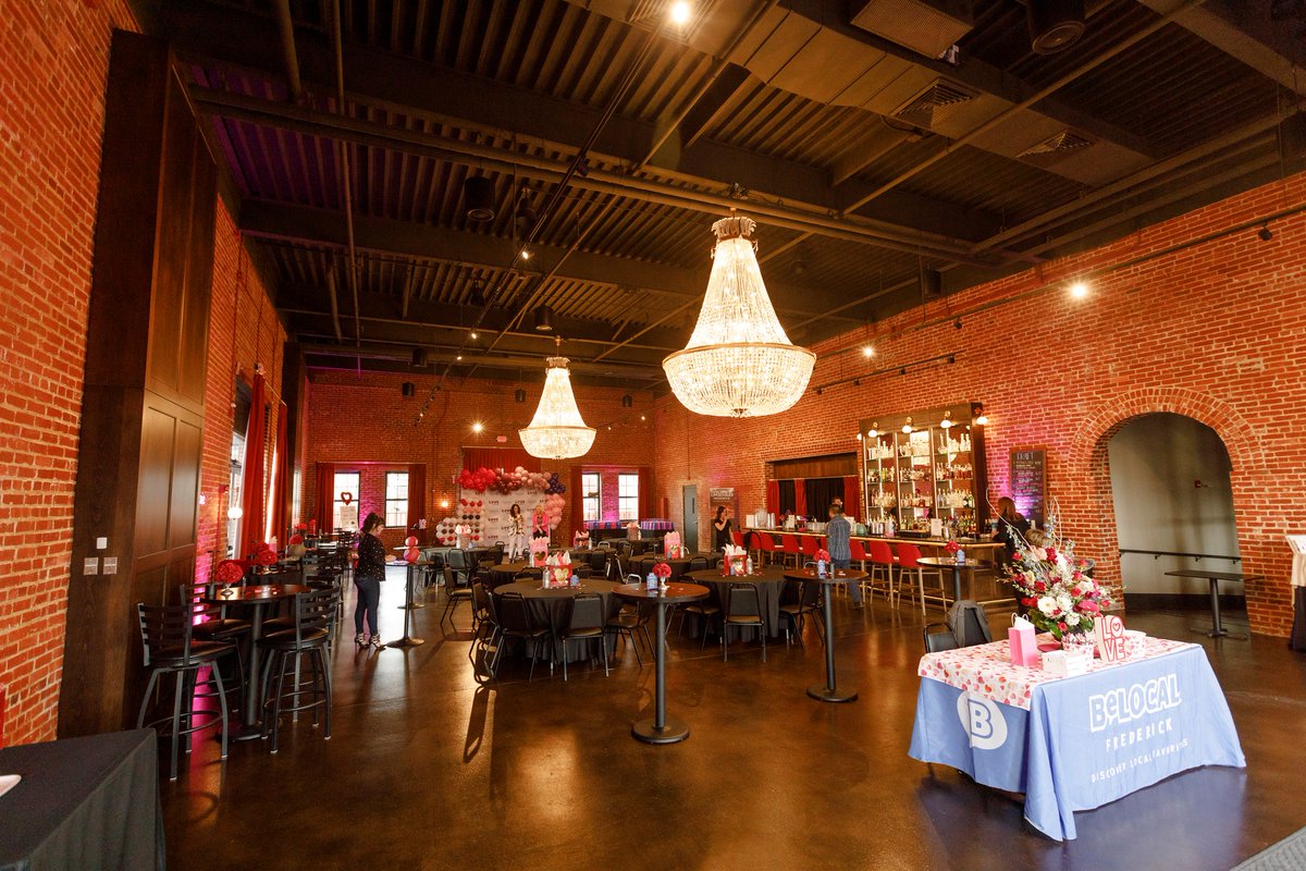 UMPHFrederick's tweet photo. Last week we were thrilled to host BeLocal Frederick's 1st Annual BeLocal L💗VE Awards! Congrats to all the winners!
📸 By Charles Beadle Photography
.
#UnionMillsPublicHouse https://t.co/yha1LVCUDU