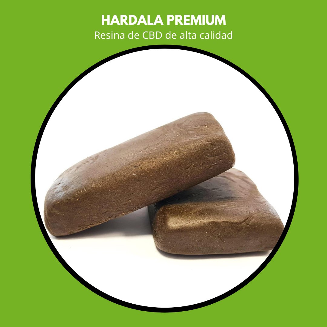 hispacbd's tweet photo. 🔥 Nuevo Hardala premium, resina pegajosa y compacta de altisima calidad con aroma tropical. Calidad hermana del cola caramel, una delicia. #hash #hashcbd #hardala https://t.co/sX0pnJsTnr