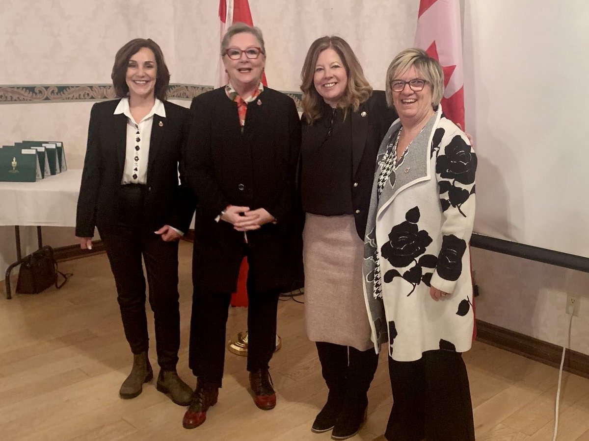 Thank you ⁦<a href="/VivianeLapointe/">Viviane Lapointe</a>⁩ for the honour and recognition! I’m in great company ⁦<a href="/wwatsonsudbury/">WK Watson</a> ⁦<a href="/JanetGasparini/">Janet Gasparini</a>⁩