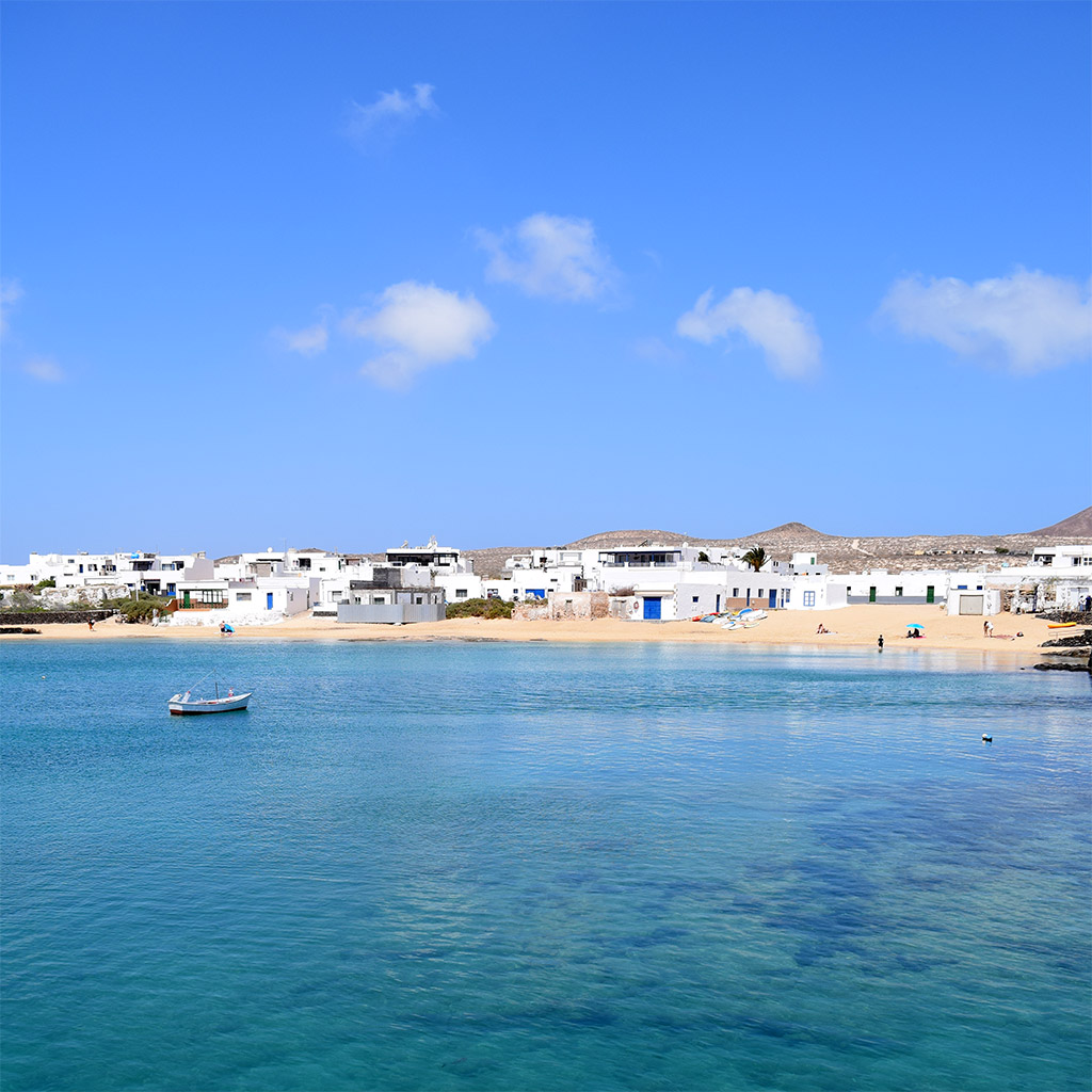 brindeble's tweet photo. 🆕Enfin de nouveaux articles sur le blog - Direction Lanzarote 😍https://t.co/UNMh5xYoDR https://t.co/RnuxefTlxq