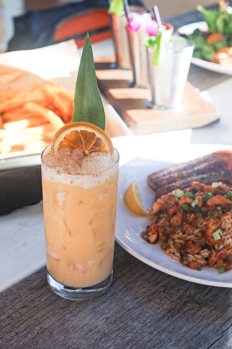 Wash away the pains of the day with our Pain Killer. We've gone old school with the original recipe, made with Pusser's, pineapple, Bacardi house rum blend, coconut, &amp; orange.  
Only $7 during Happy Hour!