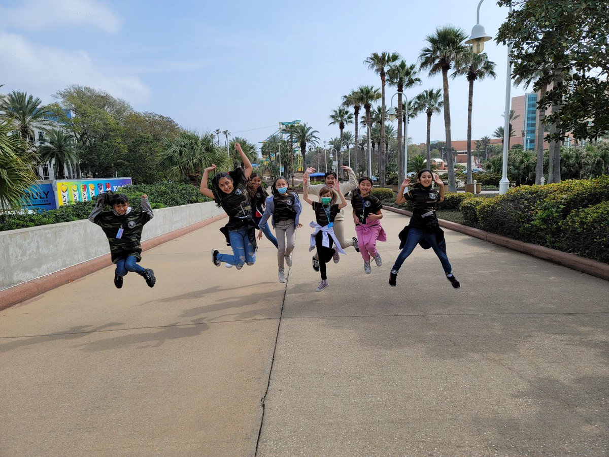 ℬ𝓇𝒶𝓃𝒹𝓎 𝒥ℴ𝓃ℯ𝓈 tweet media