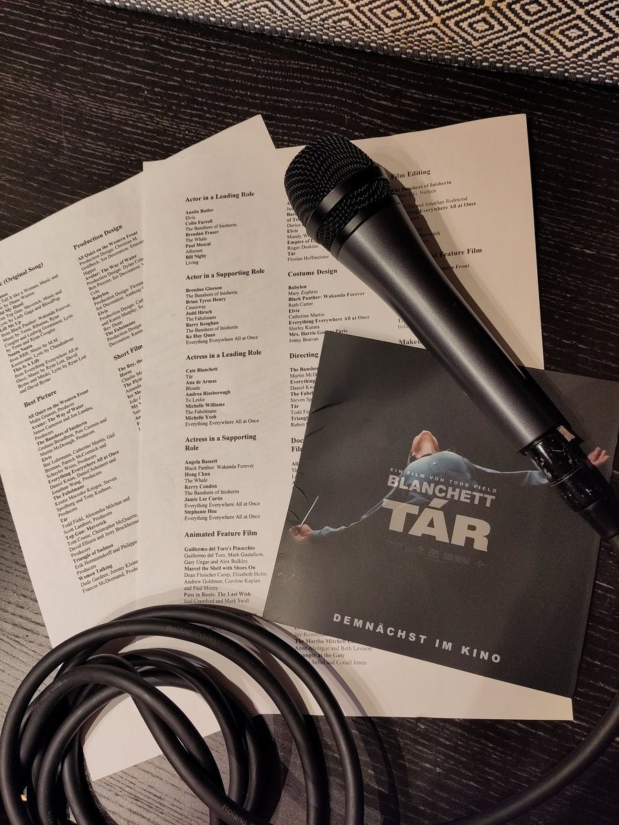 flip_the_truck's tweet photo. Bereits zum 9. Mal haben wir uns zum alljährlichen #oscars #podcast mit @batesman vom @Gartenbaukino zusammengesetzt, die Episode wird in Windeseile vorm Oscars Kaffee am 5.3. rauskommen 🤞
#staytuned #podcastverbindet #oscars2023 https://t.co/FgoqnRHWHy