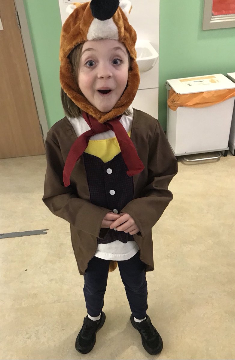💚ELLIE💚 on Twitter "7 got her costume for world book day on Thursday