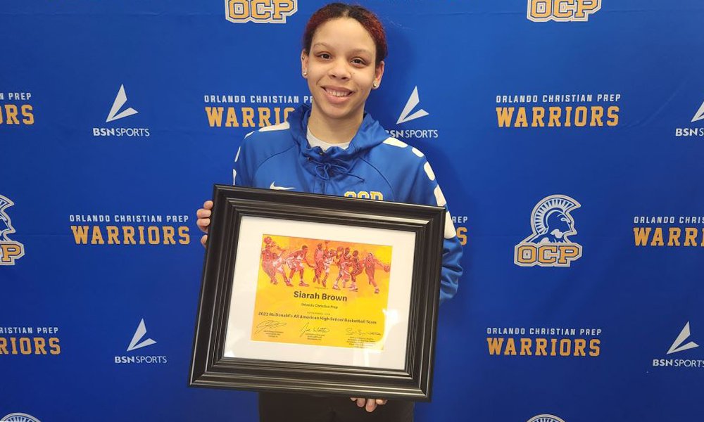 DID YOU KNOW... <a href="/Sisiocp/">Siarah Brown</a> (aka "Miss 2K") not only became the first #OCP student-athlete to eclipse the 2,000 career point mark, but she was the first <a href="/OCPGirlsBBall/">OCP Girls Basketball</a> player nominated to the <a href="/McDAAG/">McDonald's All American Games</a> team?

Read more: ocpathletics.com/news_article/s…

<a href="/WarriorsOcp/">Orlando Christian Prep</a> <a href="/osvarsity/">Sentinel Varsity</a> <a href="/SBLiveFL/">Florida High School On SI</a>