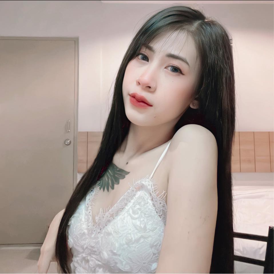 Ployploy5165's tweet photo. เมื่อไหร่ กูจะมีแฟนกับเขา กูเหงาเป็นนะ😆😆
#เหงาจัง #ฝันดี #เหงา https://t.co/nBEe5xus1M