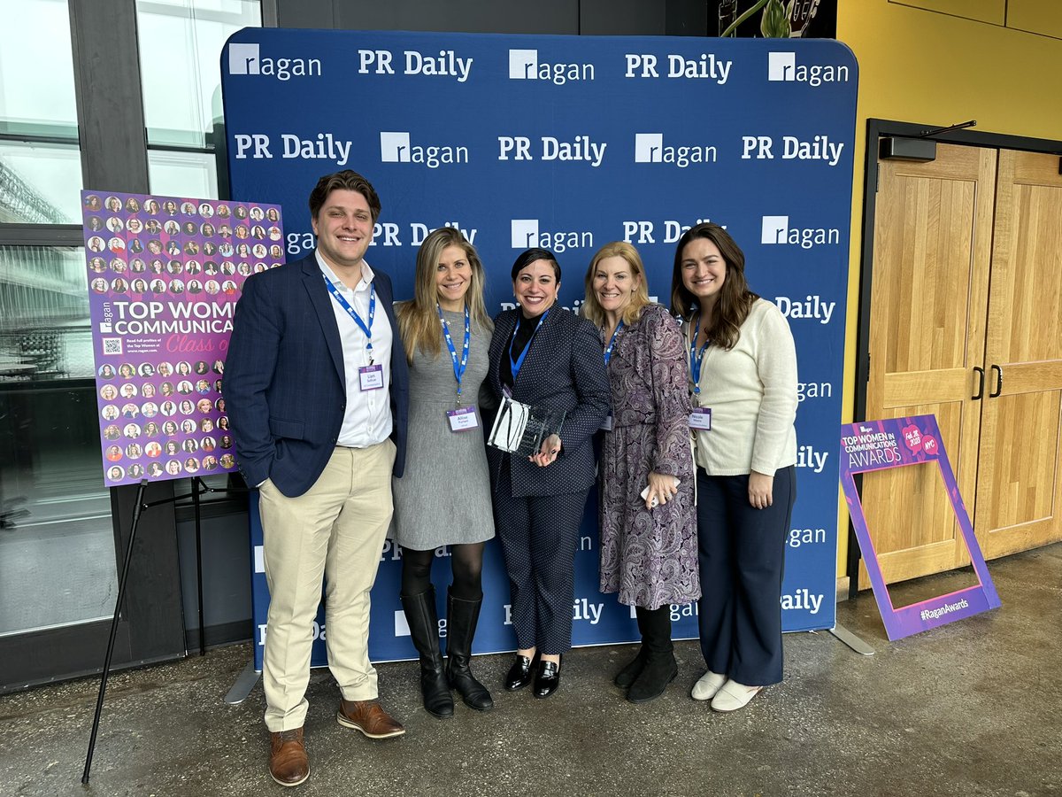 tiafrate's tweet photo. Surrounded by amazing women in communications &amp; my @V2comms &amp; @UiPath colleagues, it was an incredible &amp; humbling honor to be named a Trailblazer award winner at the #RaganAwards. Thank you to my team, my family, &amp; my beautiful wife for believing in me, I cherish all of you! https://t.co/mMOs2uuVHH