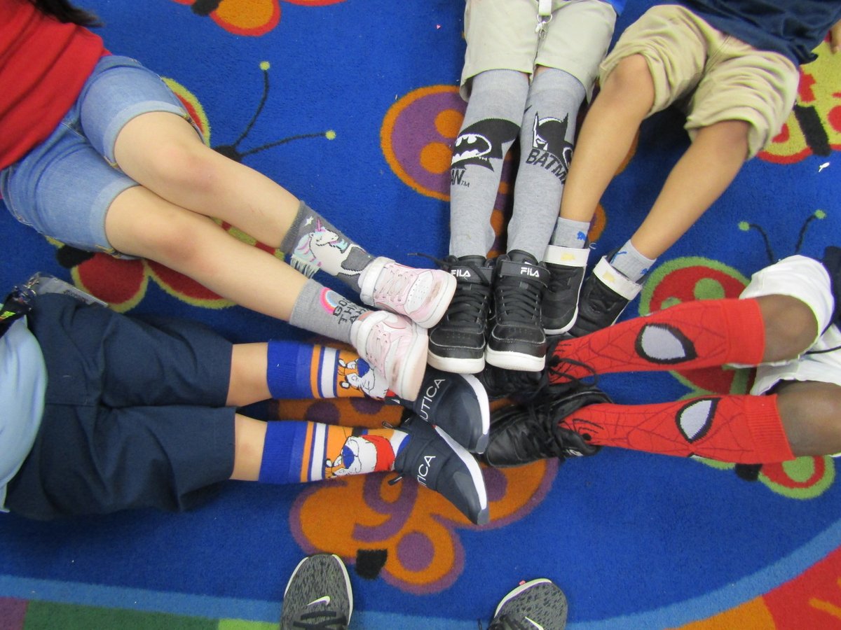 Today we celebrated Fox in Socks by wearing crazy socks! How are you celebrating Dr. Seuss bday? #ReadAcrossAmerica2023 #Read4Fun #Readeverywhere 
#horndreamsbig