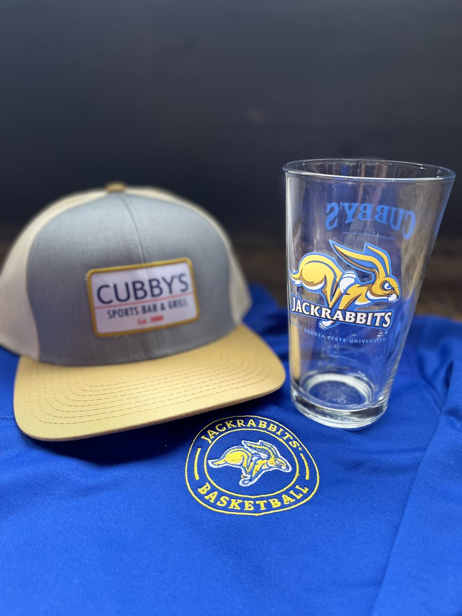 Like 👍 and repost, share, or retweet to win this Cubby’s hat! It goes great with SDSU apparel! If you can’t make it to the Summit league tournament come to our watch party.