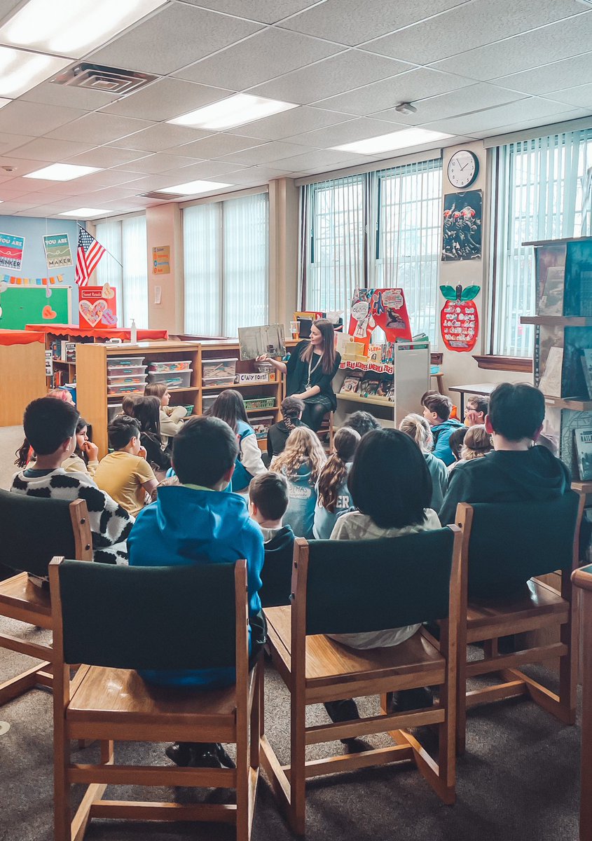 KHMignoli's tweet photo. I loved my time with each 5th grade class today, reading and talking about the power of friendship, old friends and new friends. #ReadAcrossAmerica2023 https://t.co/RenYoQ2pGh