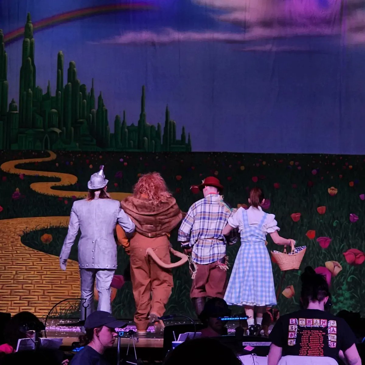 KDHSDramaClub's tweet photo. Tech week has been off to an excellent start! We are thankful to have such a hard-working group. Be sure to support everyone and their efforts this weekend at show! 
Tickets can be bought here: https://t.co/MT9geznQkr https://t.co/Ozq4BmGBdm