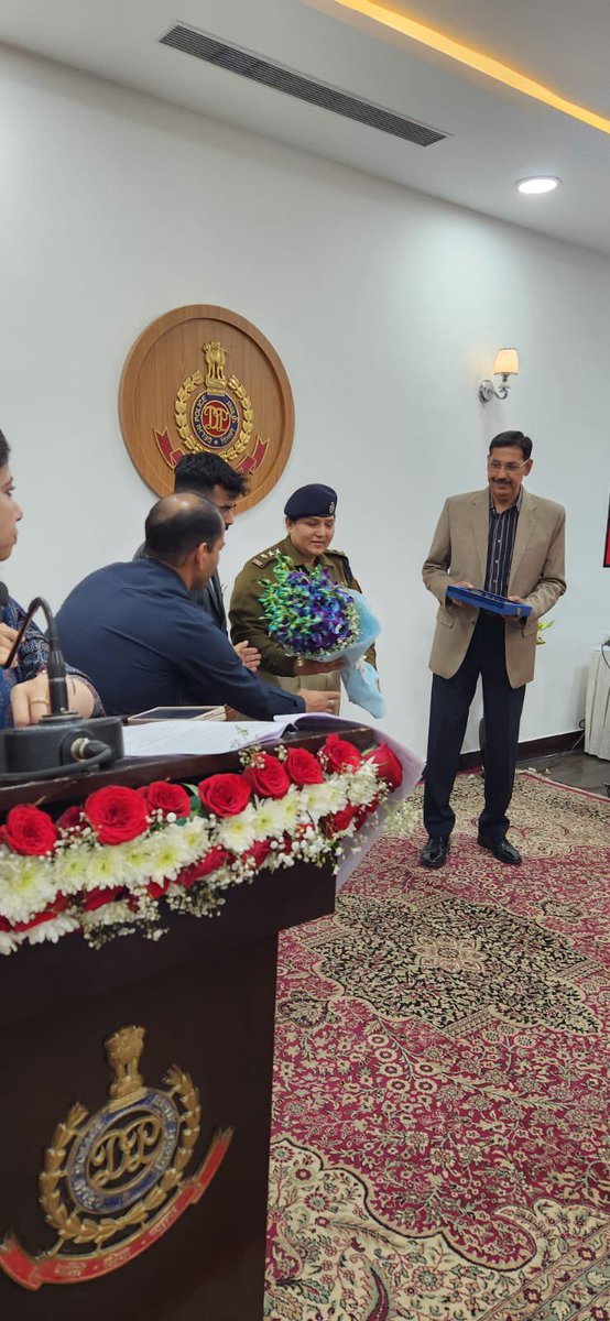 ACP_SURINDER_K's tweet photo. Today, I finally retired from the Delhi Police Department after 38 years of hard work and dedication. Our Delhi Police Commissioner, Sir Sh. Sanjay Arora ji, made this day memorable with trophies, certificates, and a delicious dinner. https://t.co/QaIBeTuVGj