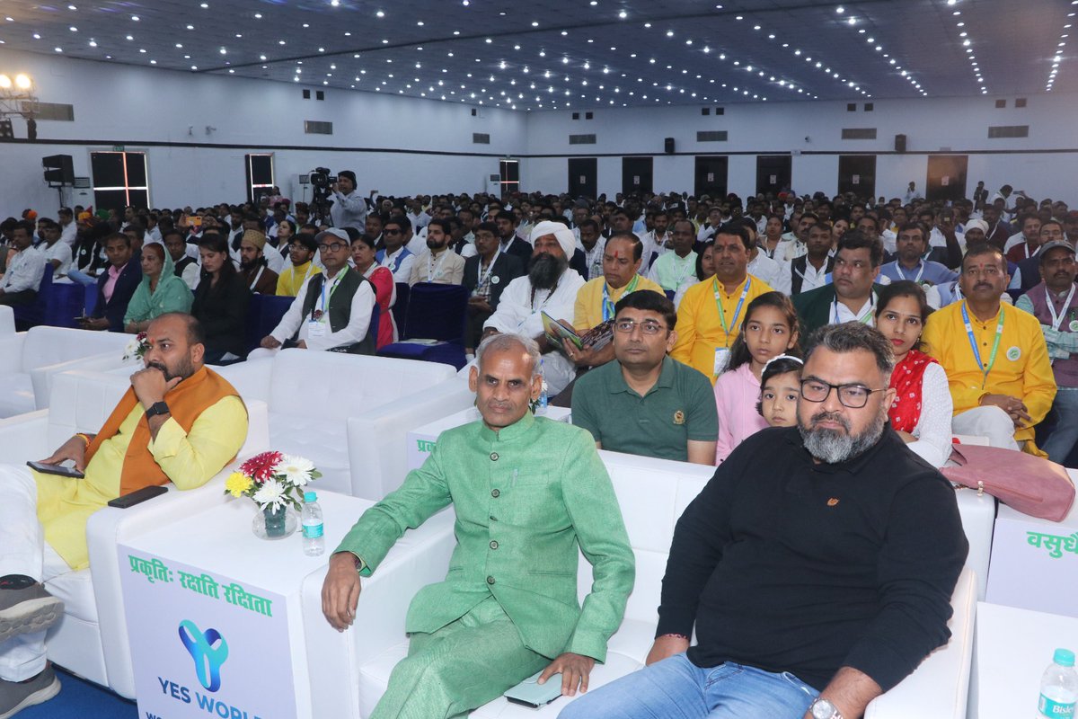 Sandeep4Earth's tweet photo. @GretaThunberg @ClimateCentral @Connect4Climate @PMOIndia 
Massive community outreach program started for SAVE EARTH MISSION in India. Several prominent politicians, government officials, environmental activists and saints participated in the program organized at CCI, New Delhi https://t.co/pCtsrOEh9n