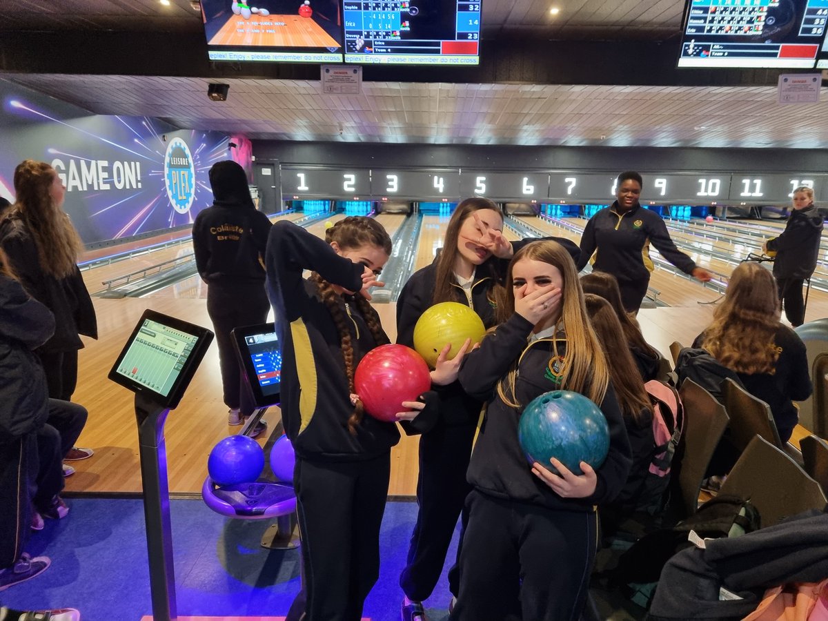 Stephen Jones tweet media